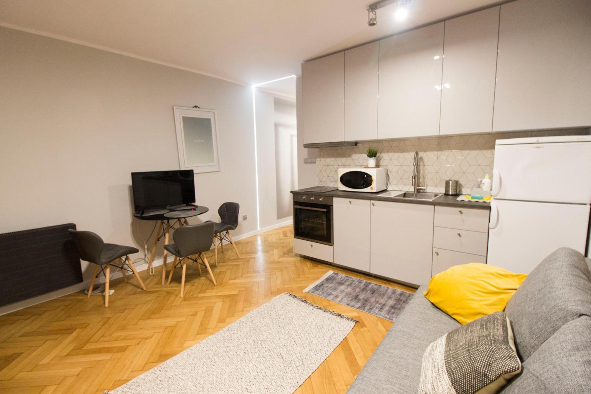 Happyestate Ul Wita Stwosza Old Town Apartment - Wroclaw — Photos 1